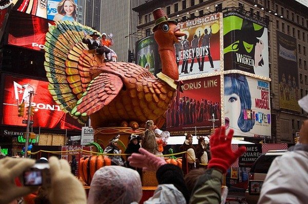 macys-thanksgiving-day-600x399