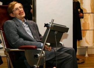 Məşhur ateist Allahın varlığını qəbul etdi