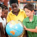 kids-with-globe1
