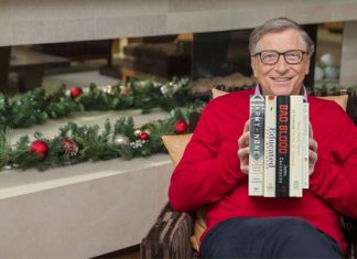 70 yaşında bir milyarder olsaydınız, hələ də kitab oxumağa davam edərdiniz? 70-yasinda-milyarder-olsaydiniz-hele-de-kitab-oxuyardiniz