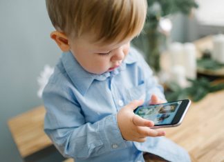 Uşaqları texnologiyanın zərərlərindən qorumağın yolları
